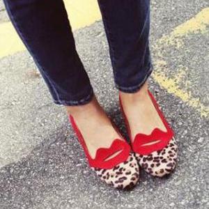 red leopard print flats